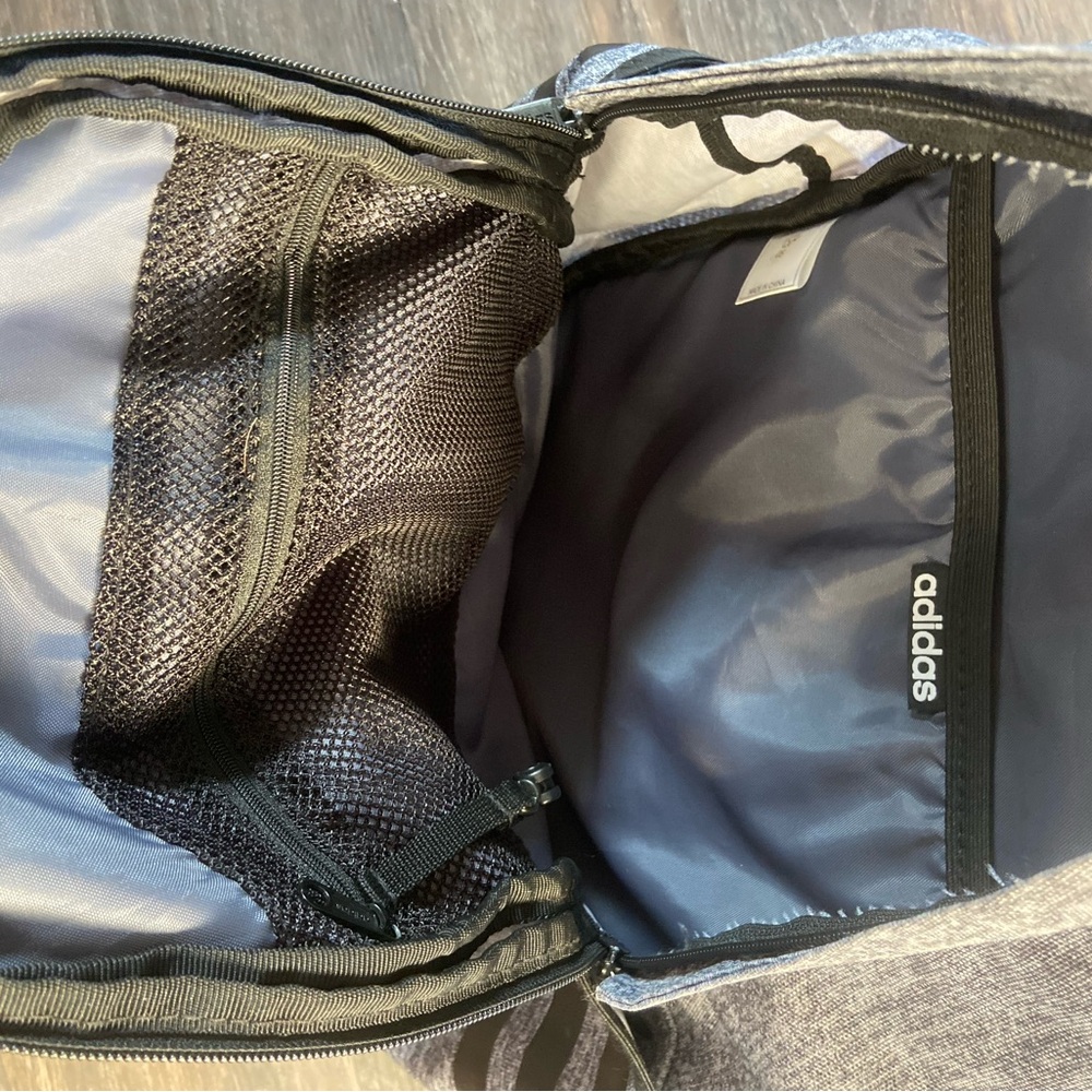 Adidas backpack - Picture 3 of 4